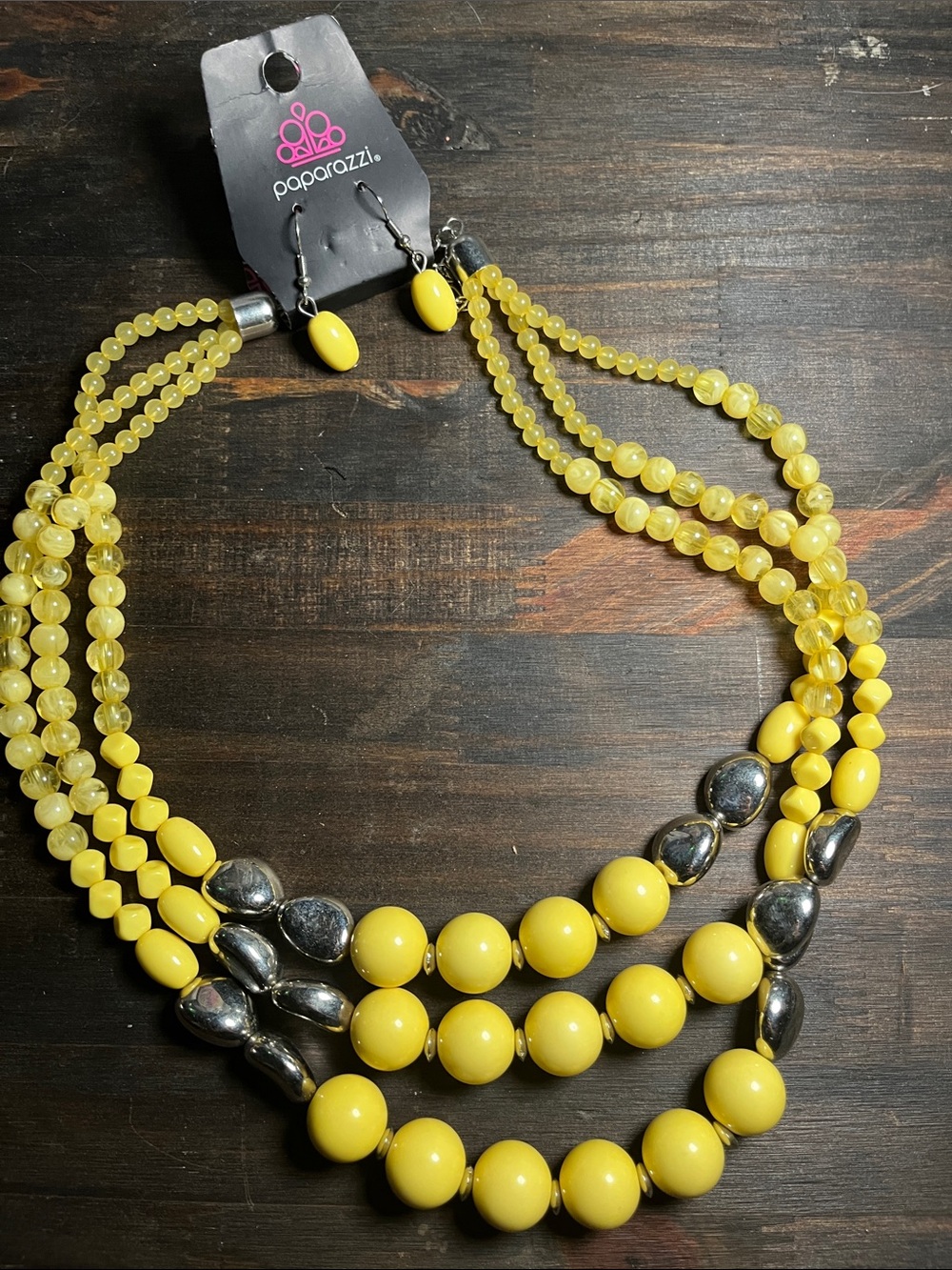 ⭐️3/$15⭐️ paparazzi Yellow Multi-Strand Beaded Necklace with Silvertone Accents